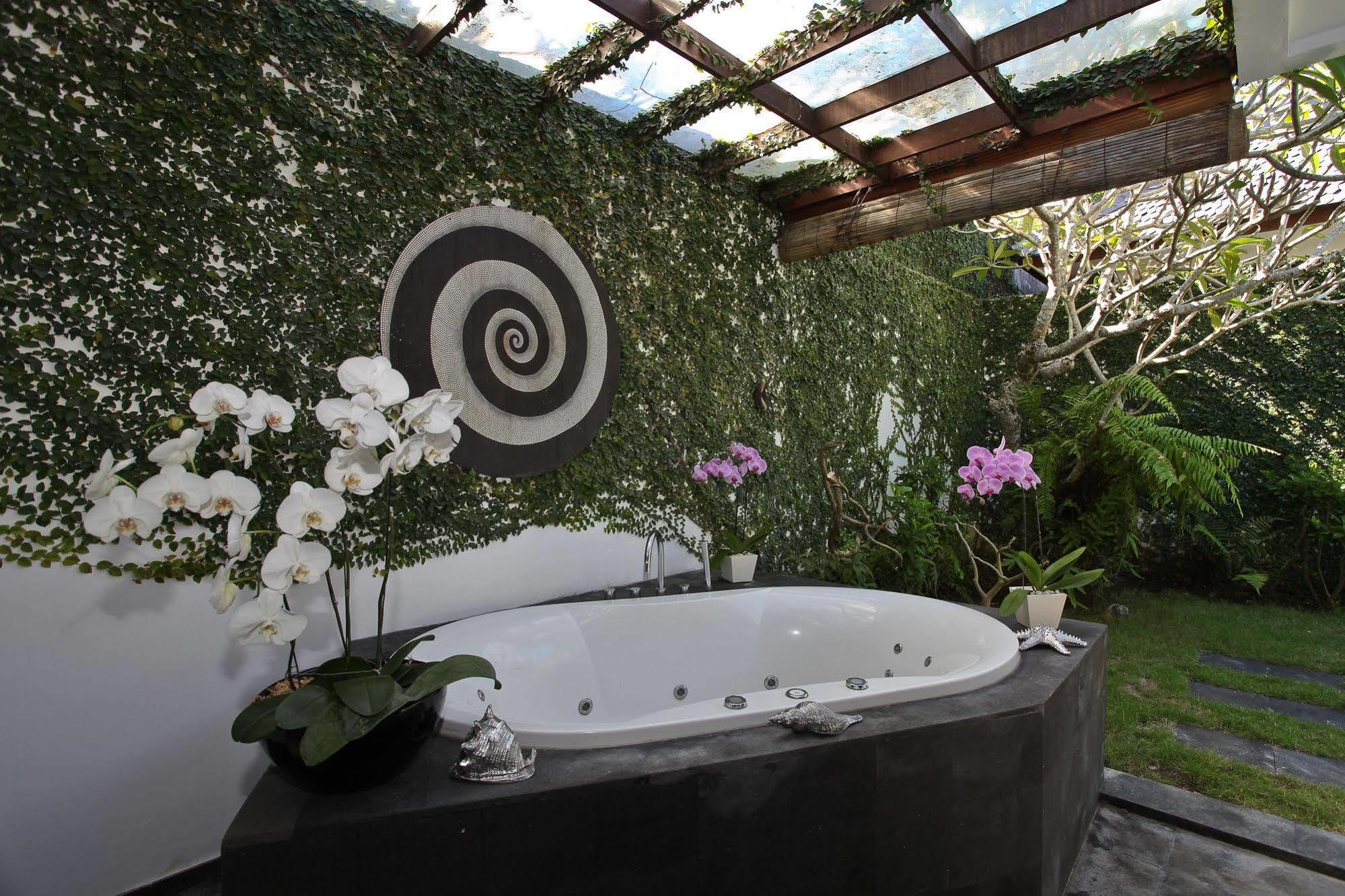 The Sanctus Villa Uluwatu  Exterior photo